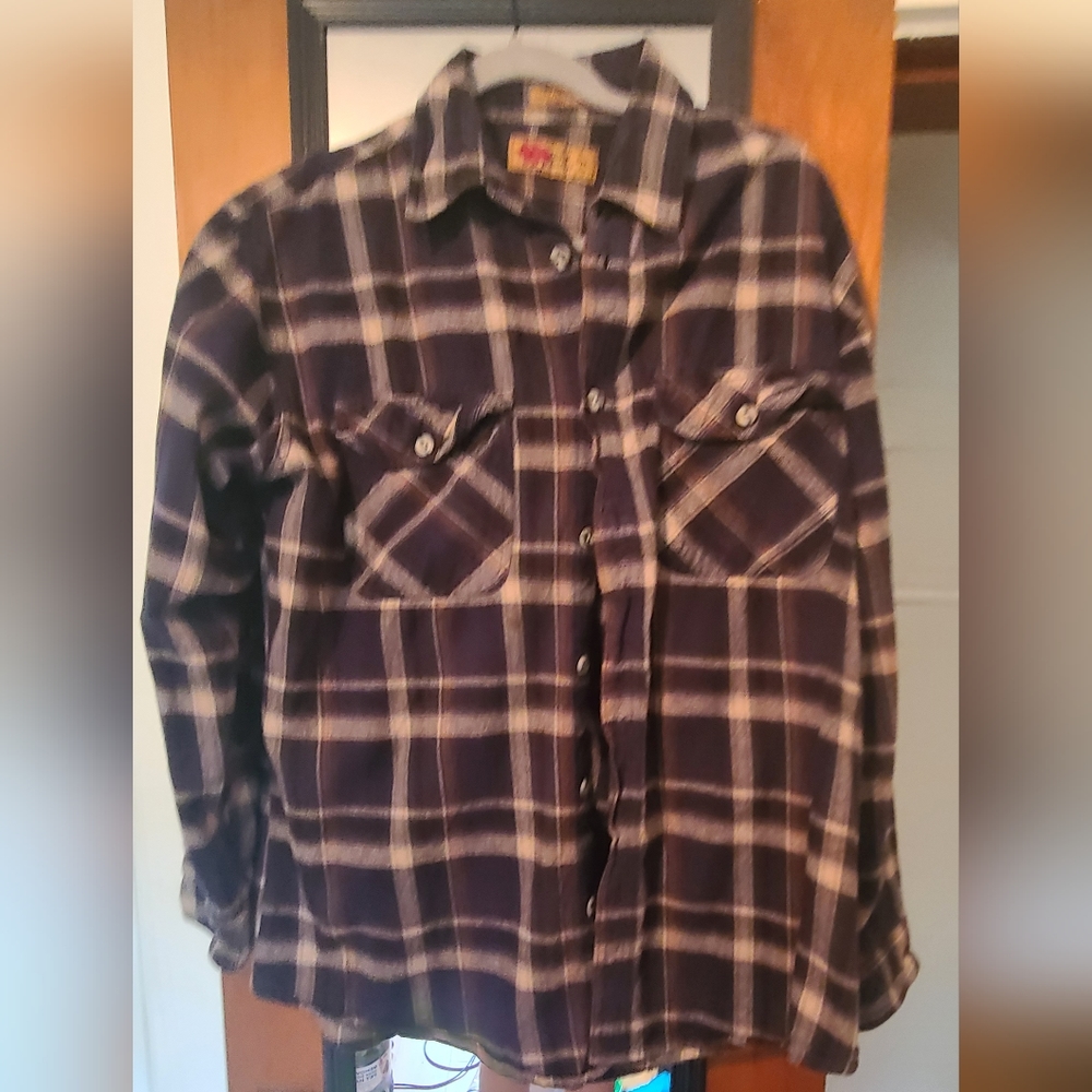 Flannel shirt